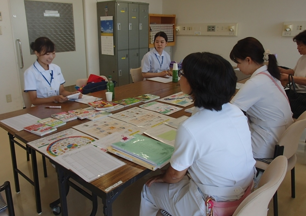 第5回保健師セミナー開講 第5回保健師セミナー開講