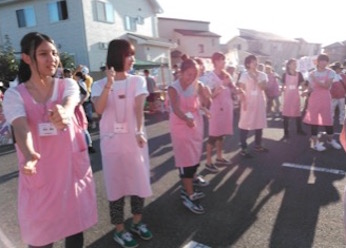 患者さんと一緒に楽しむ盆踊り大会♪｜看護学生サイト 船橋二和病院・千葉健生病院