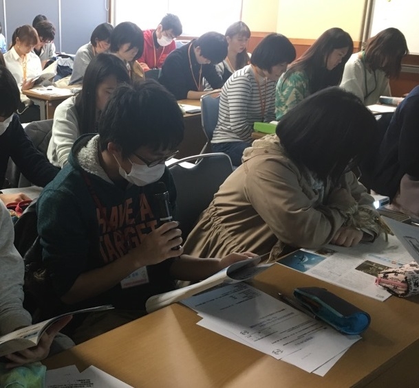 認知症の方とのコミュニケーションの方法とグループホームひまわりの活動