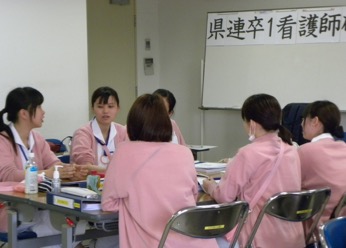 卒1看護師研修が始まりました！｜看護学生サイト 船橋二和病院・千葉健生病院